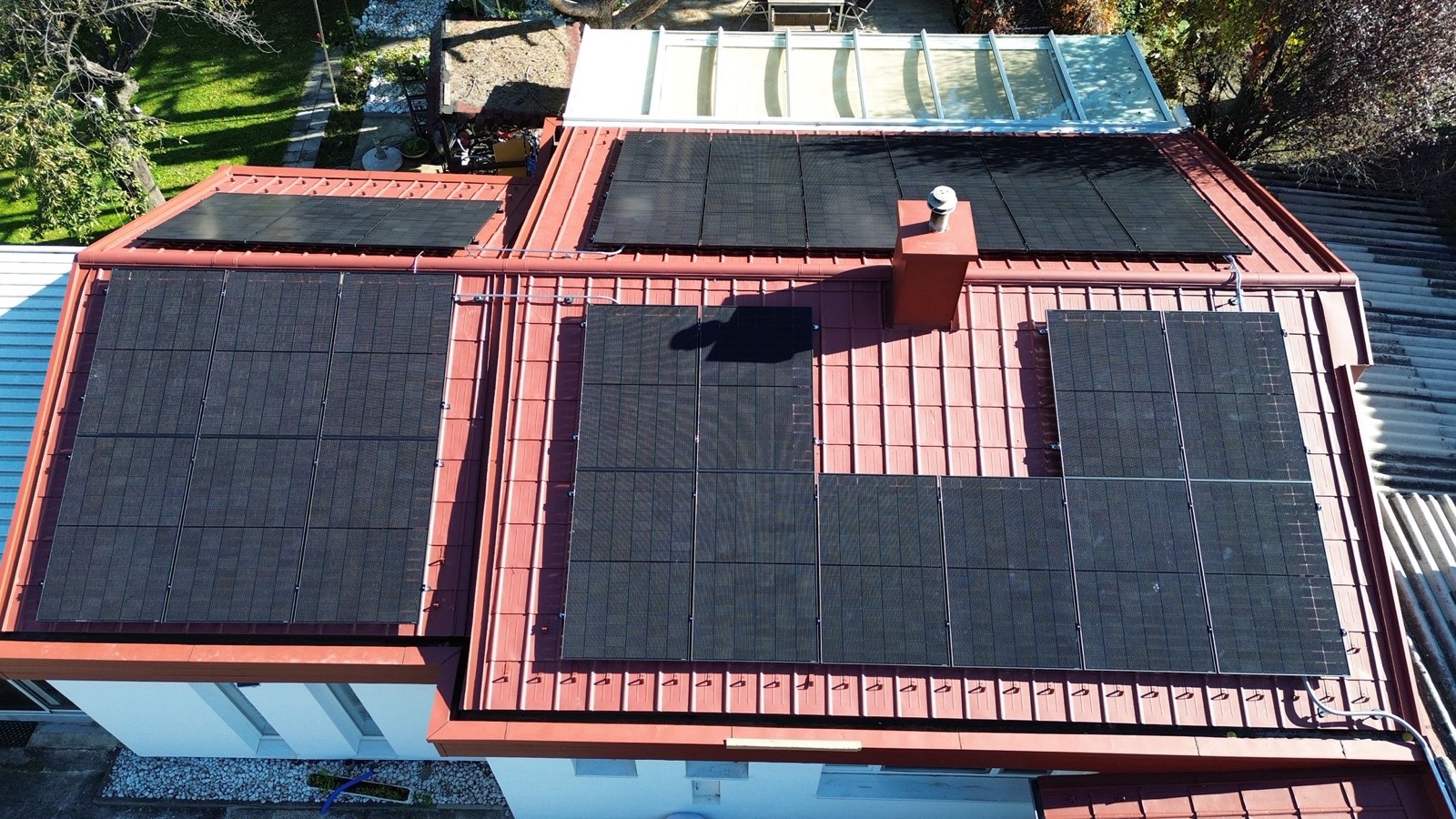 Solaranlage auf Tondachziegeln